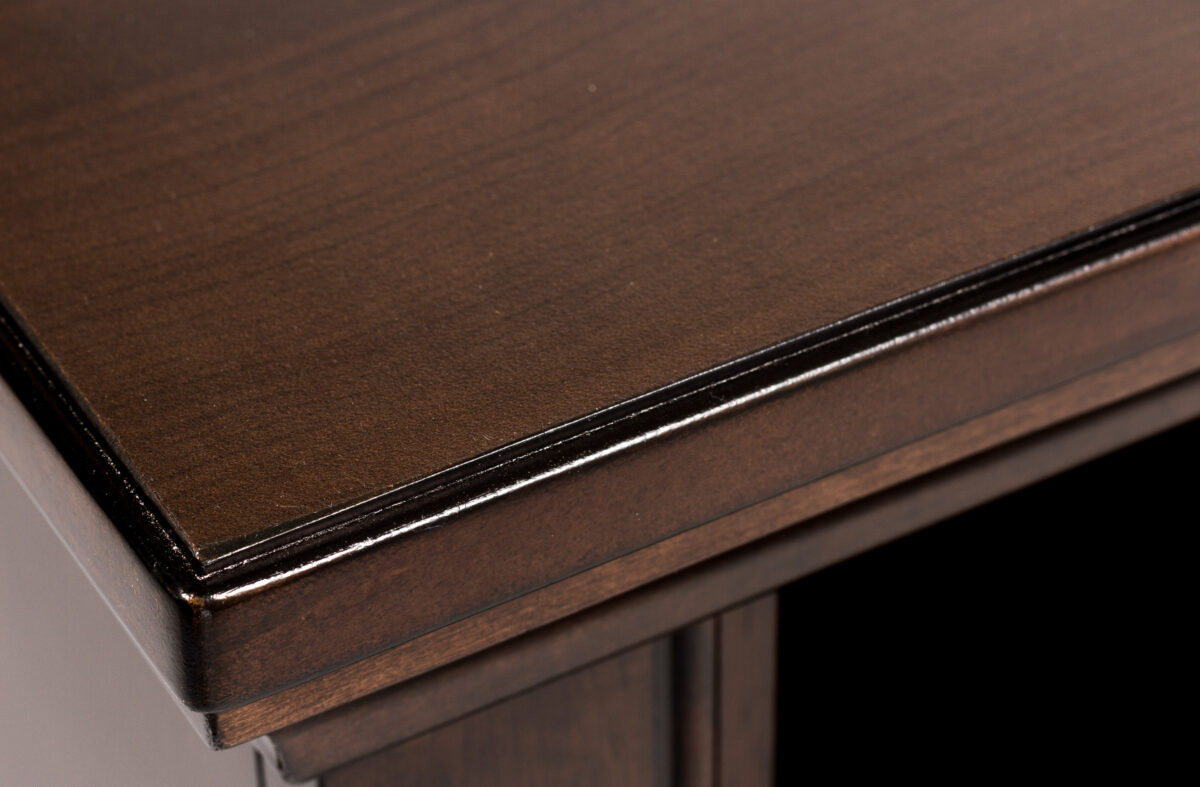 Hugo Small TV Stand - Detail